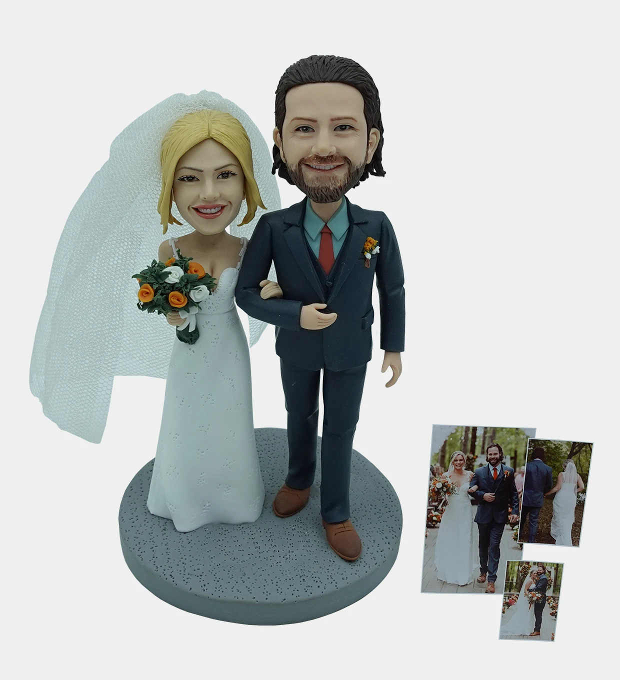Personalized wedding clay figurine of a bride and groom based on real photos